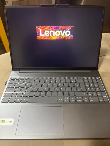 Notebook Lenovo IdeaPad Slim 3 ? Intel Core i7 | 16 GB RA