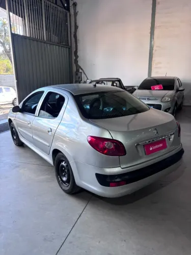 Peugeot 207 Sedan Passion XS 1.6 Flex 16V 4P 2011