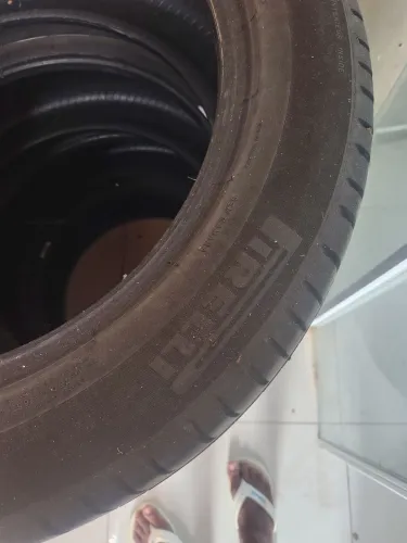 Pneu 225/55/18