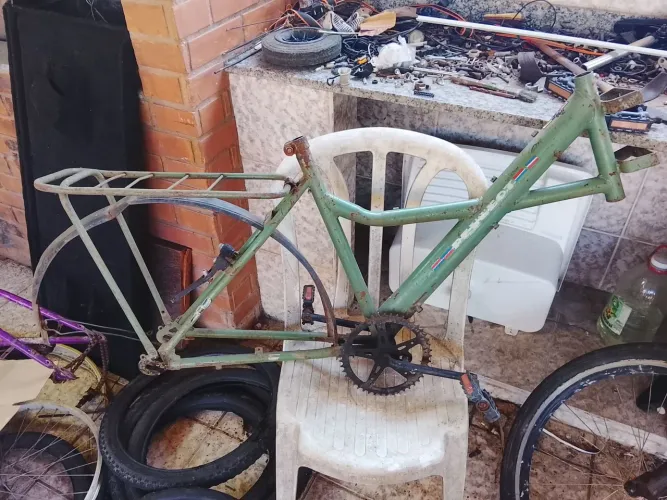 Quadro para bicicleta carga antiga.