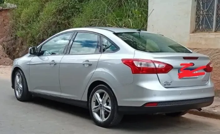 Ford Focus Sedan 2.0 16v/2.0 16V Flex 4P Aut. 2014