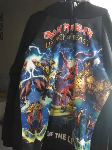 Casaco iron Maiden tamanho G com flanela por dentro bom para proteger do frio