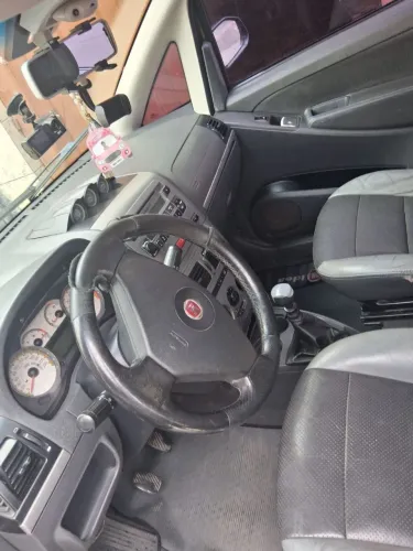 Fiat Idea Advent./ Adv.locker 1.8 MPI Flex 5P 2010