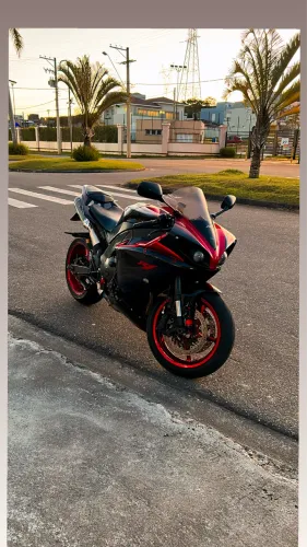 Yamaha R1 remapeada e tropicalizada