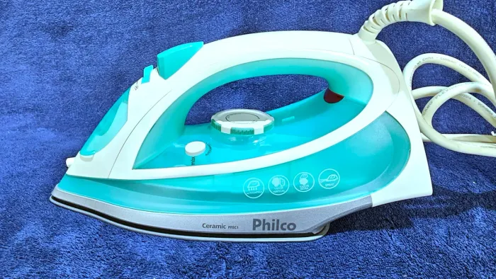 Ferro a Vapor Philco Ceramic PFEC1 (110v)