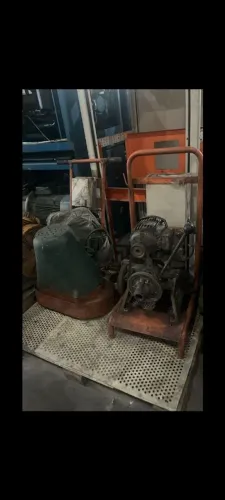 Máquinas vibrador e polidor 