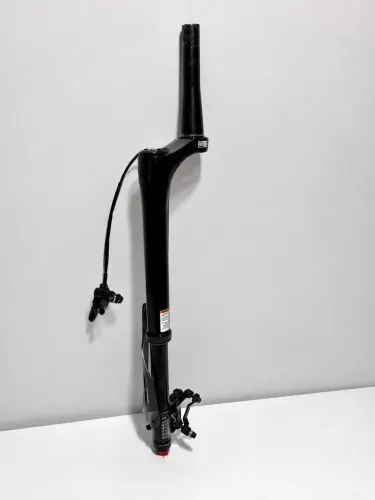Suspensão Lefty ocho