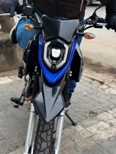 Moto muito nova e conservada