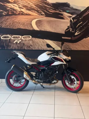 KAWASAKI Z500 2026 BRANCA
