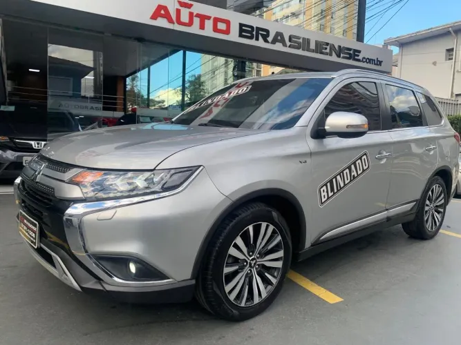 Mitsubishi Outlander Sport HPE 4X4 2.0 16V Flex AUT 2020