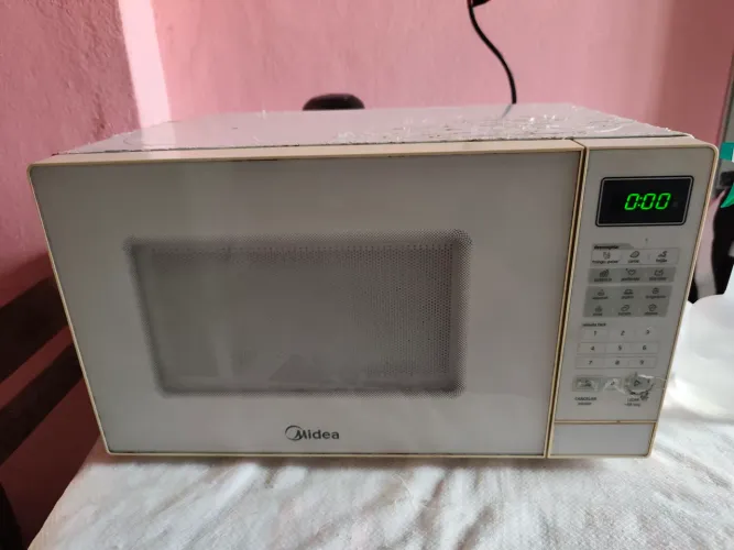 Microondas 20 litros 