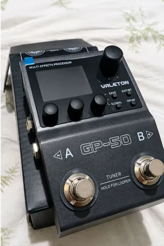 Pedaleira valeton gp50 nova