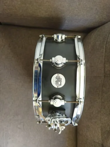 Caixa Dw 14 5.5 Design