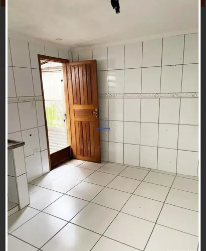 OPORTUNIDADE ! CASA 2 DORMS 60 M2 CENTRO DE SV