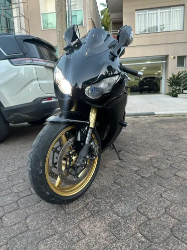CBR 1000 RR