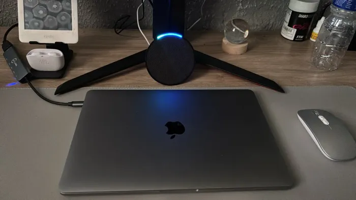 MacBook Pro M2
