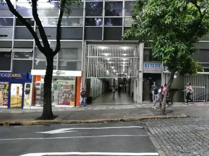 Loja com para aluguel, 116m² - Centro