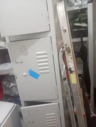 Armário para escritório 4 portas