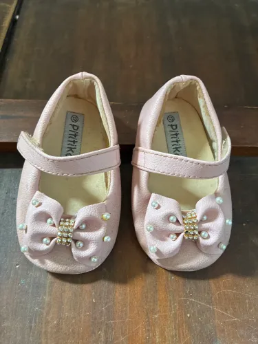 Sapatinho bebê menina 17