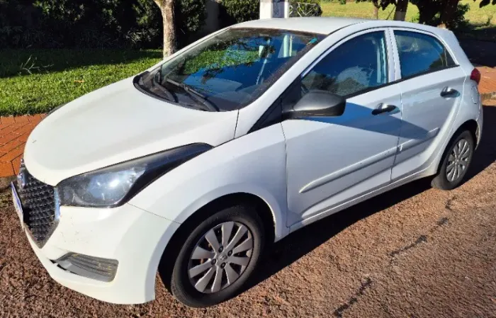 Hyundai HB20 Unique 1.0 Flex 12V Mec. 2019