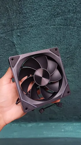 Fan rgb 120m