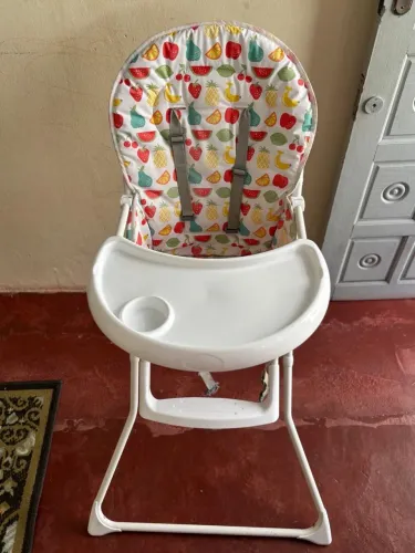 Vendo cadeirinha de alimentação