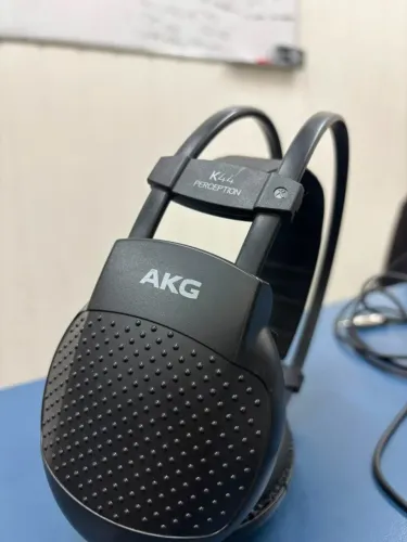 FONE AKG K44 PERCEPTION