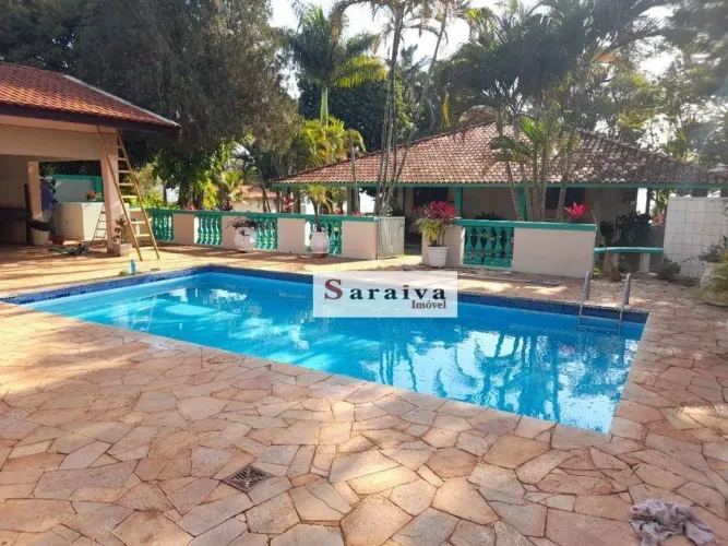 Chácara com 4 dormitórios à venda, 4750 m² por R$ 1.500.000,00 - Baririzinho - Itapuí/SP