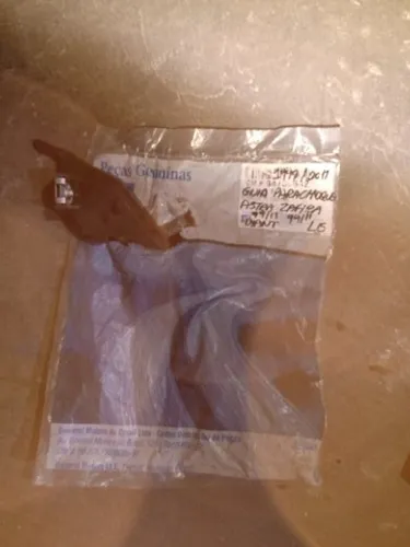 Guia Suporte Para-choque diant Astra Vectra Zafira 99 / 11 L Esq