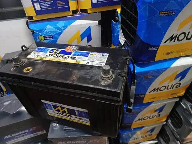 Moura usada 100ah  à base de troca 200,00