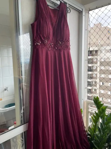 Vestido de festa longo vermelho