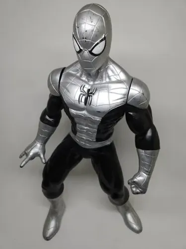Homem Aranha 2014 Mimo 56 Cm Prateado