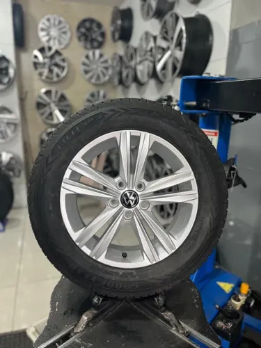 Rodas aro 15 original Volkswagen Polo ( Sem Pneus )