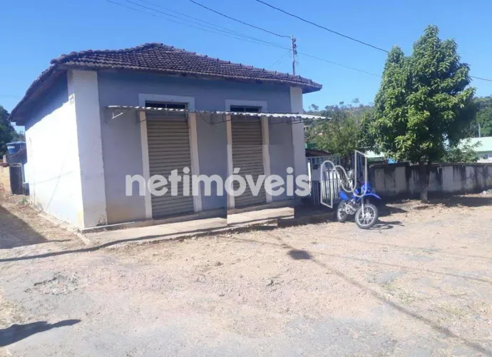 Ponto Comercial à Venda em São Vicente - Baldim/MG