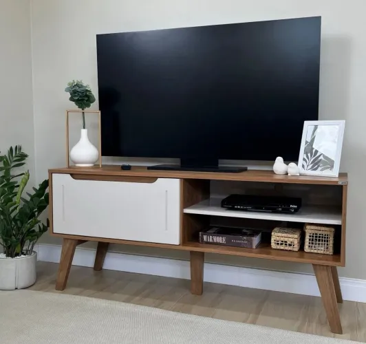 Entrega grátis !! Vendo rack para Tv até 60 polegadas!