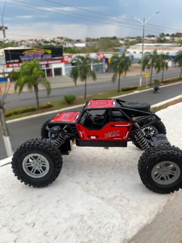 Carrinho de Controle Remoto