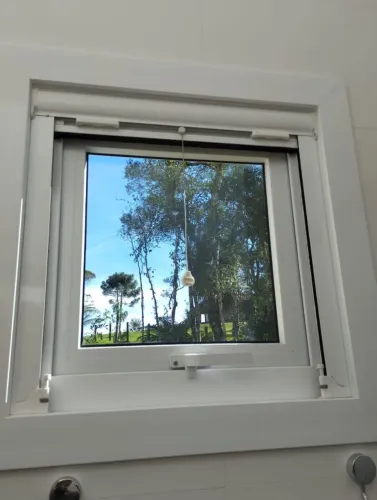 Manutenção, instalação e vendas de telas de mosquiteiro!