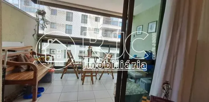Excelente Custo-Benefício no Bairro: 89m² com 3 Quartos e Ótima Localização na Tijuca."
