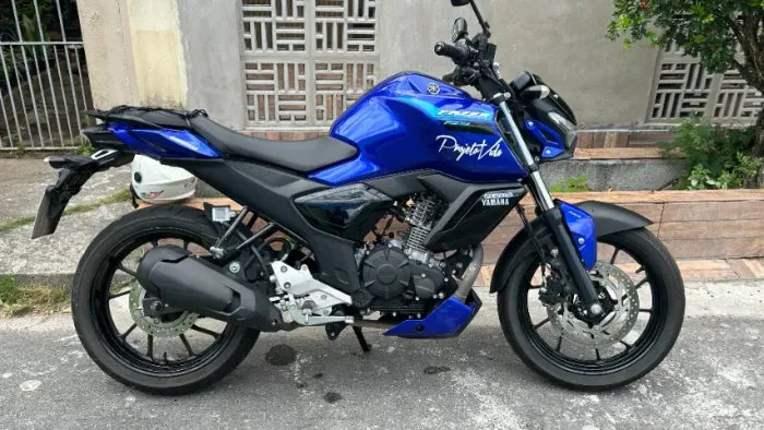 Fz15.  2025. novissima 