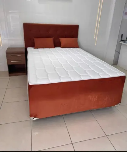 Camas De Casal Com Espumas De Fábrica Com Qualidade