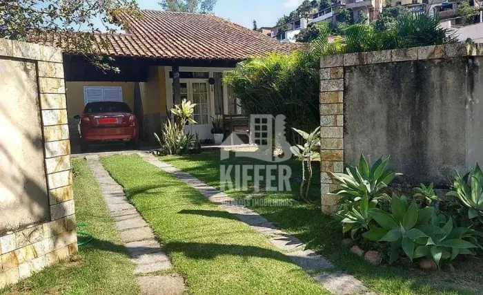 Casa com 3 quartos à venda, 194 m² por R$ 825.000 - Badu - Niterói/RJ