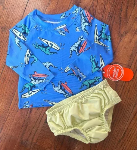 Conjunto piscina Wonder Nation tamanho 3-6 meses importado (novo)