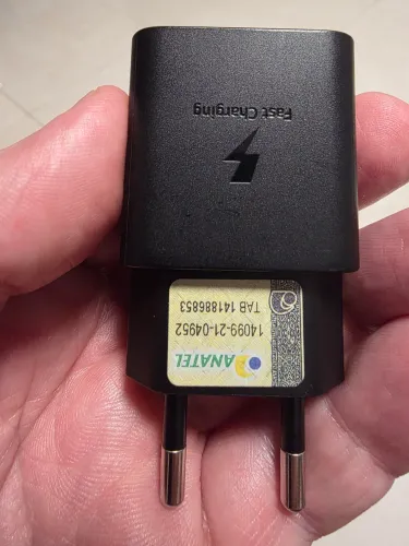 Carregador Samsung Fast Charge 18w com Cabo USB