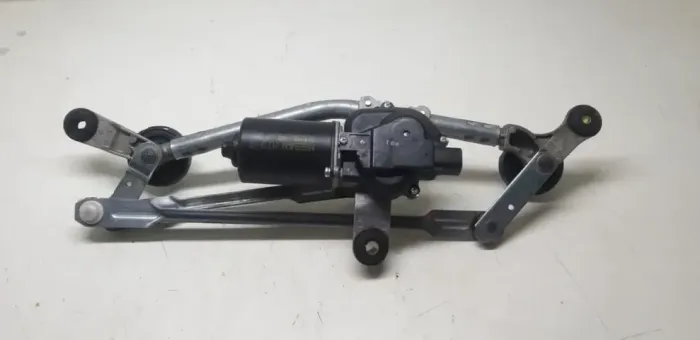 Motor Limpador Parabrisa C/ Galhada Nissan Versa 2014 A 2019 (Usado)