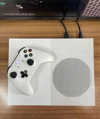 Xbox One S 1TB impecável - somos lojas