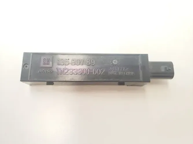 Antena Gm Tracker 2018 5682 Preto