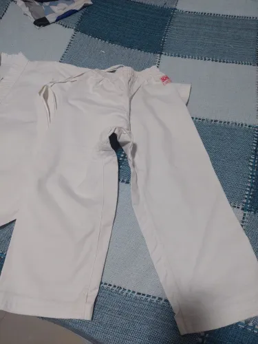 Dobok taekwondo tamanho M 3 kimono