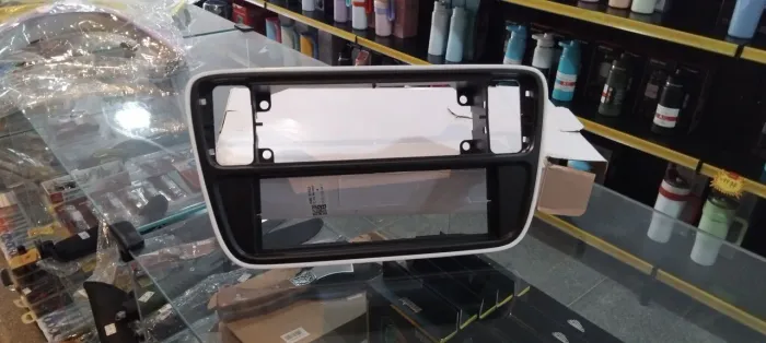 Moldura de painel para Wolkswagen UP