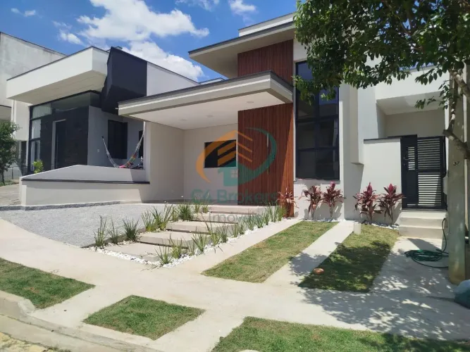 Casa de Condomínio em Cajuru do Sul - Sorocaba, SP