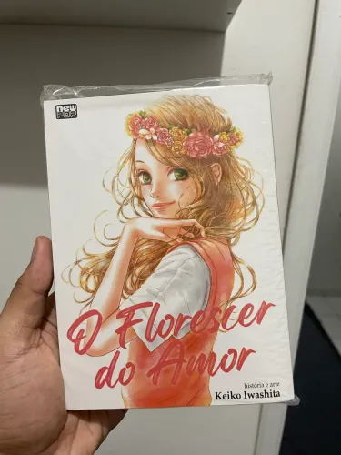 Mangá de Romance o Florescer do Amor